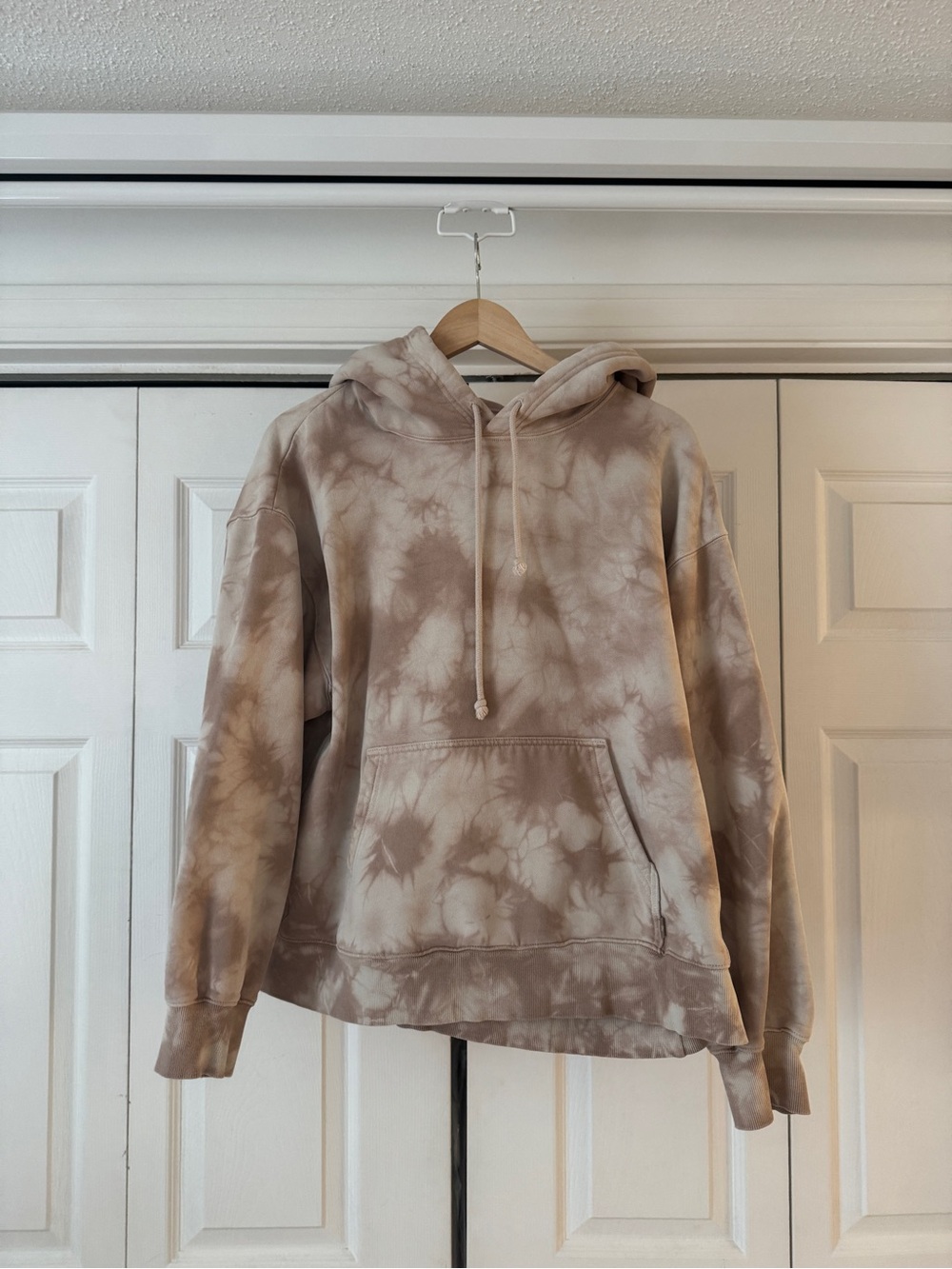 Aritzia TNA Womens Hoodie